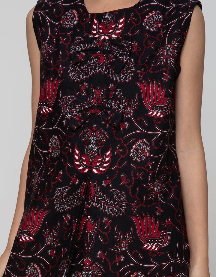 Arjuna Weda Girl Bat