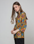 Arjuna Weda Blouse Batik Kembang Almond