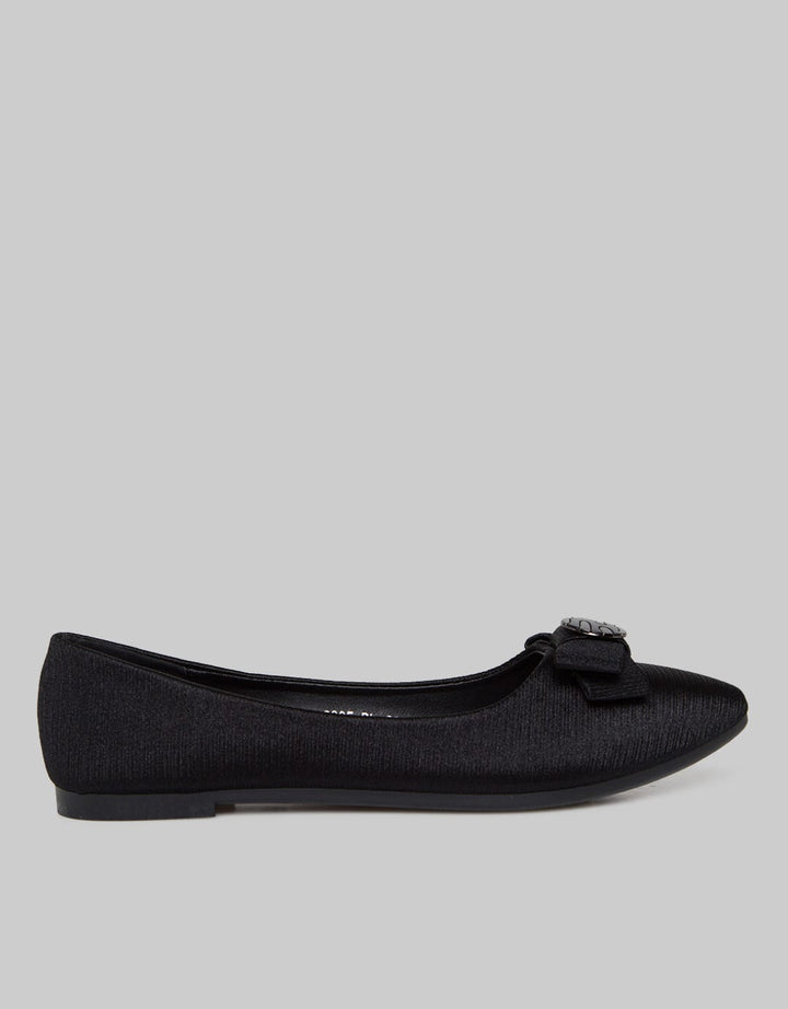 Laviola Flat Shoes With Ribbon Detail