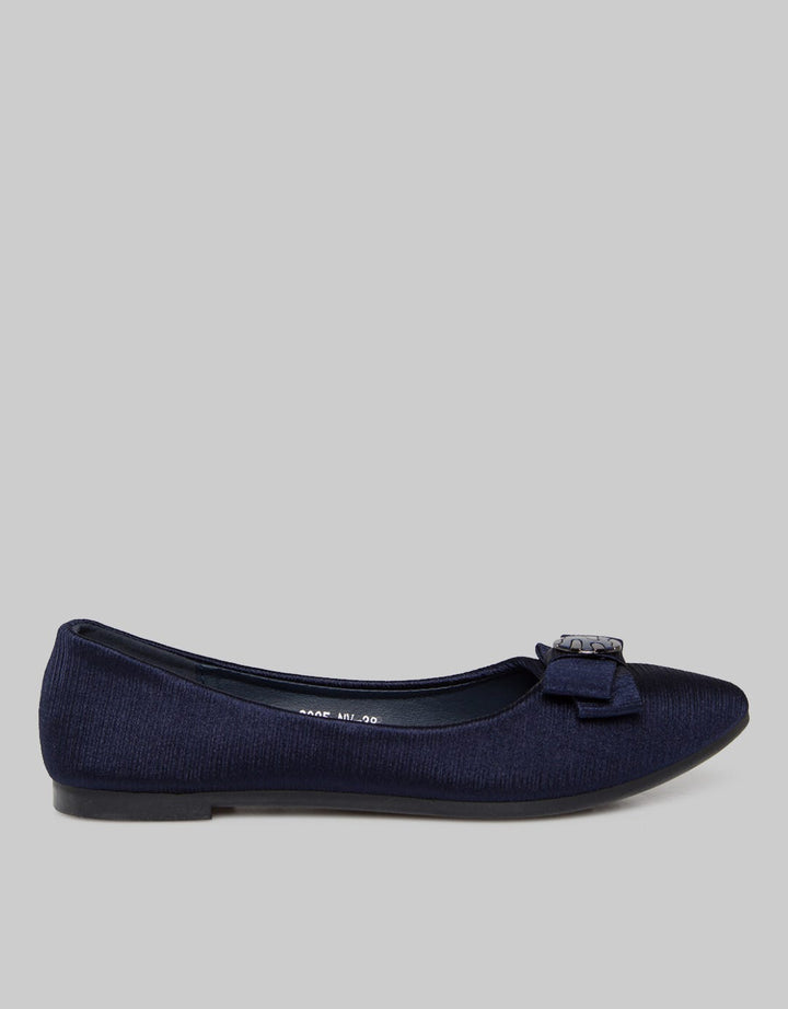Laviola Flat Shoes With Ribbon Detail