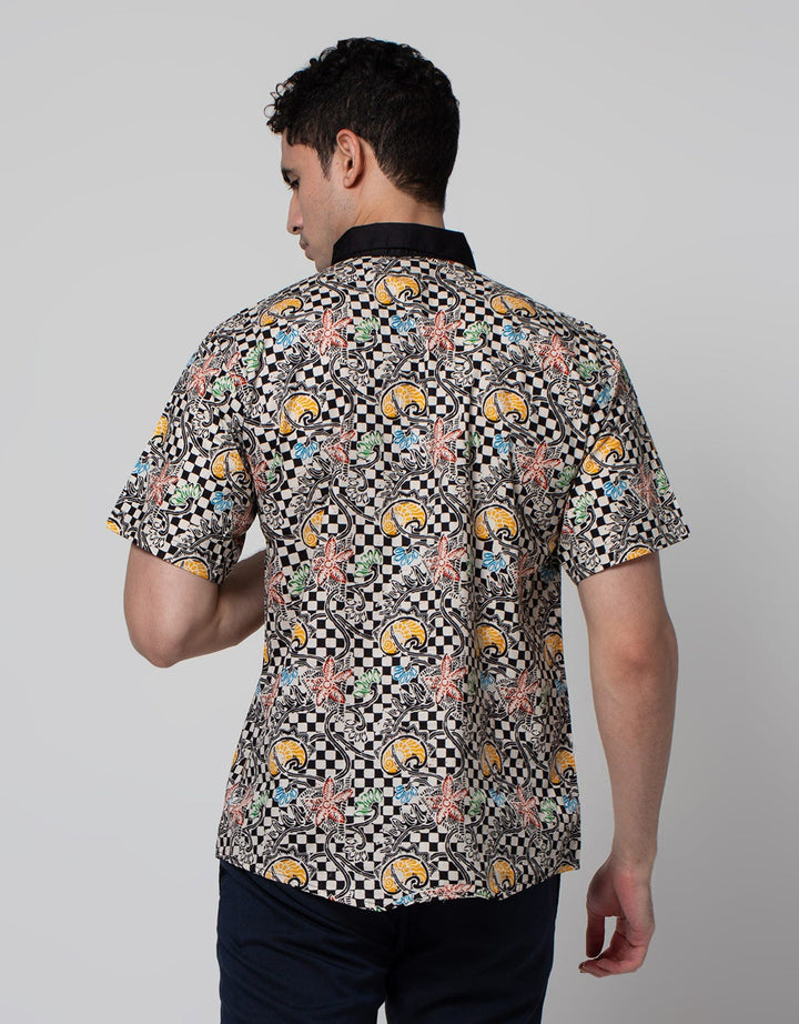 Arjuna Weda Chess Board Men's Batik Shirt