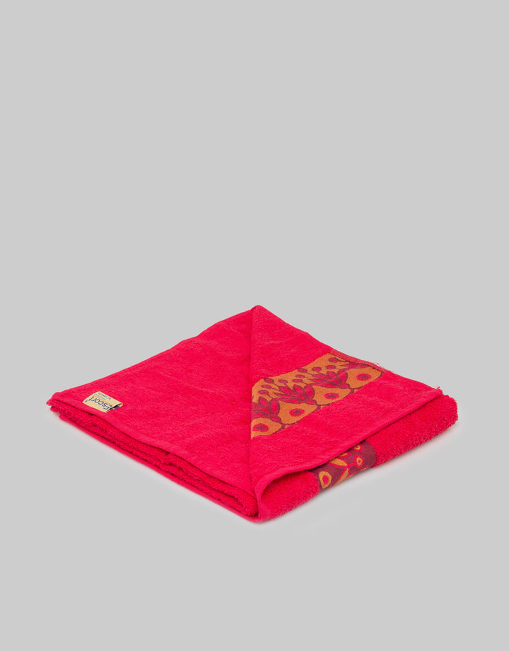 Lenuta Escort Grote Bath Towel