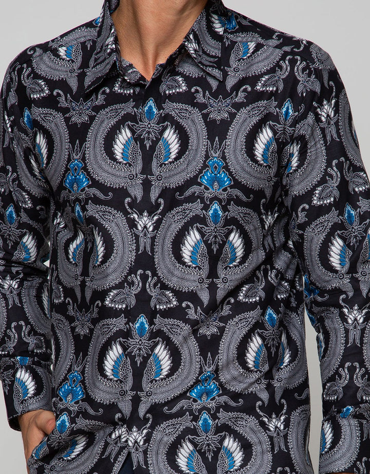 Arjuna Weda Kemeja Batik Sayap