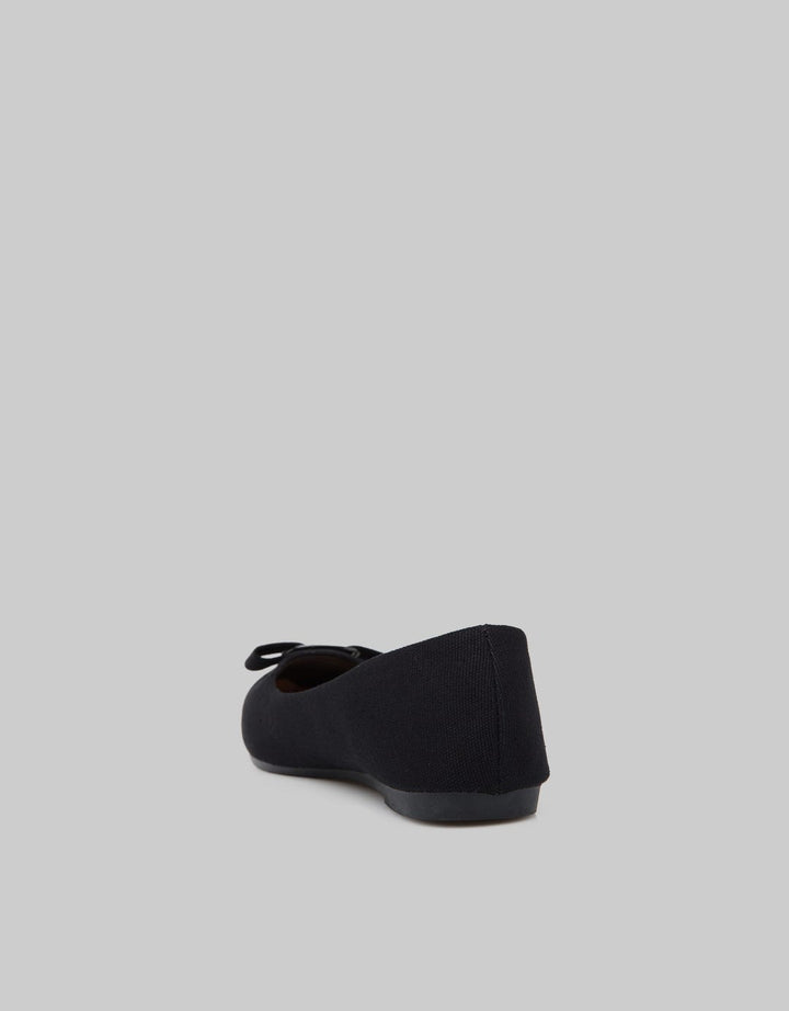 St. Yves Ballerinas Buckle Sepatu Flat