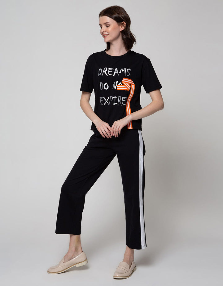 Nevada Short Sleeve T-Shirt W Tape Dreams Do Not Expire