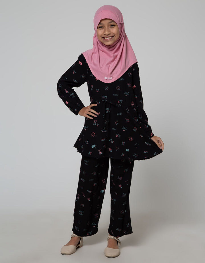 Exit Girls Nazua One Set Hijab Anak Perempuan