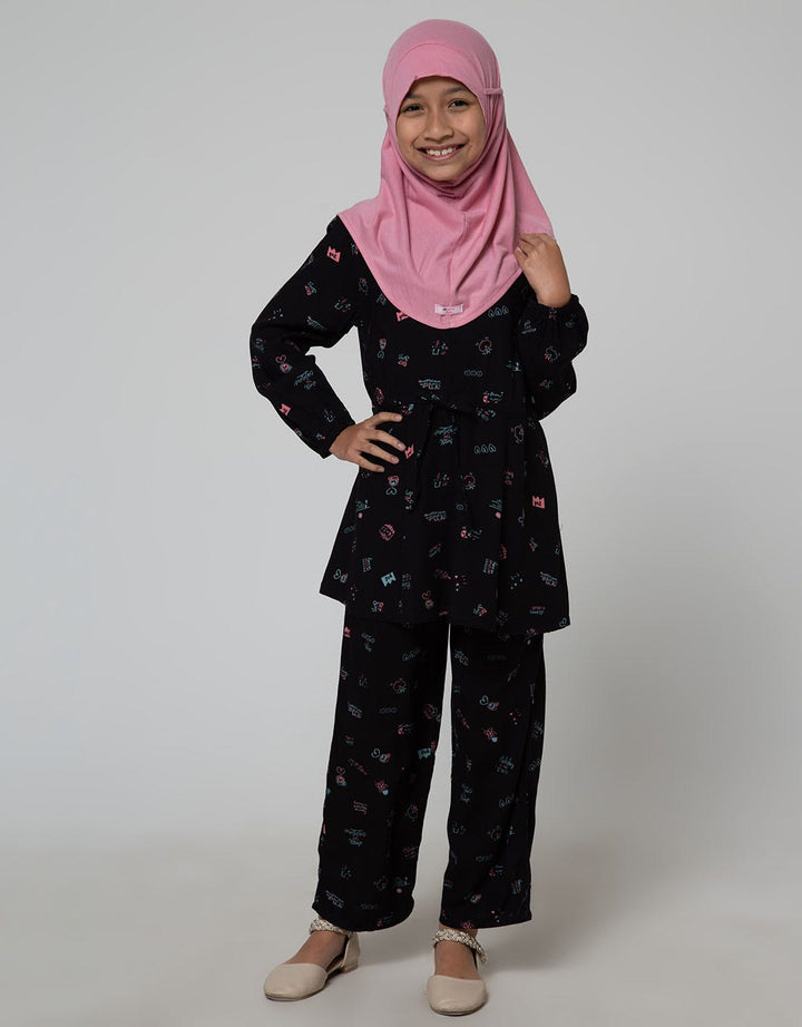 Exit Girls Nazua One Set Hijab Anak Perempuan