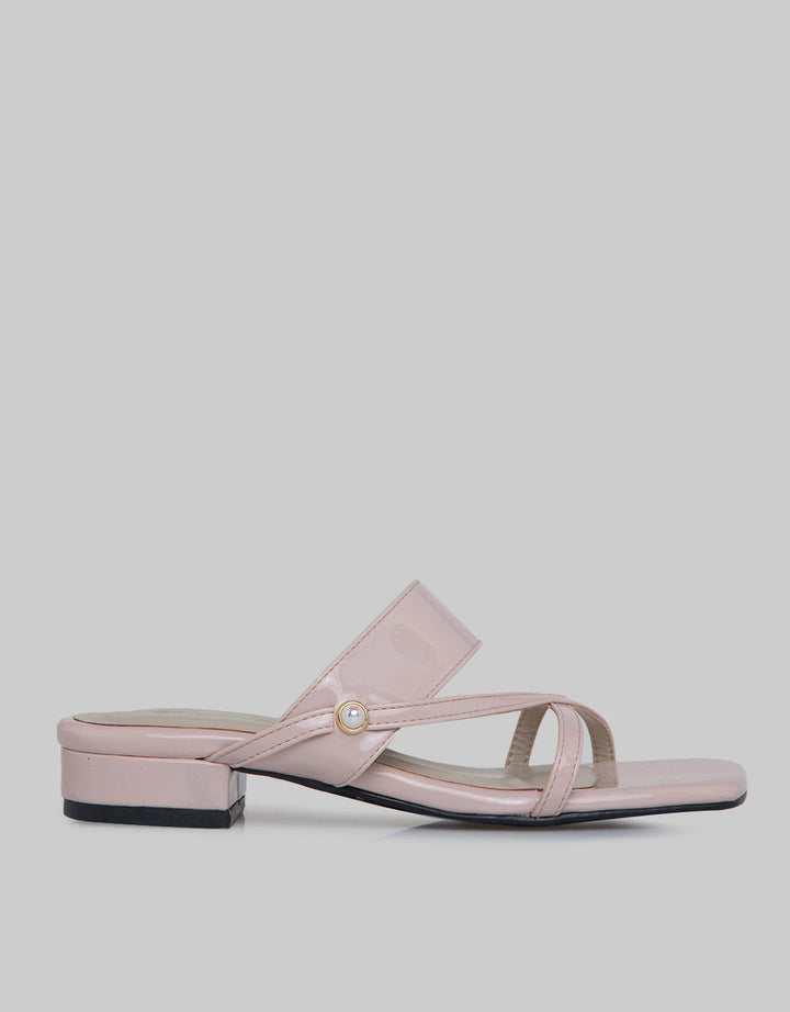 Yongki Komaladi Salsa Sandal Wanita