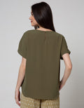 St. Yves Short Sleeve Blouse Knot