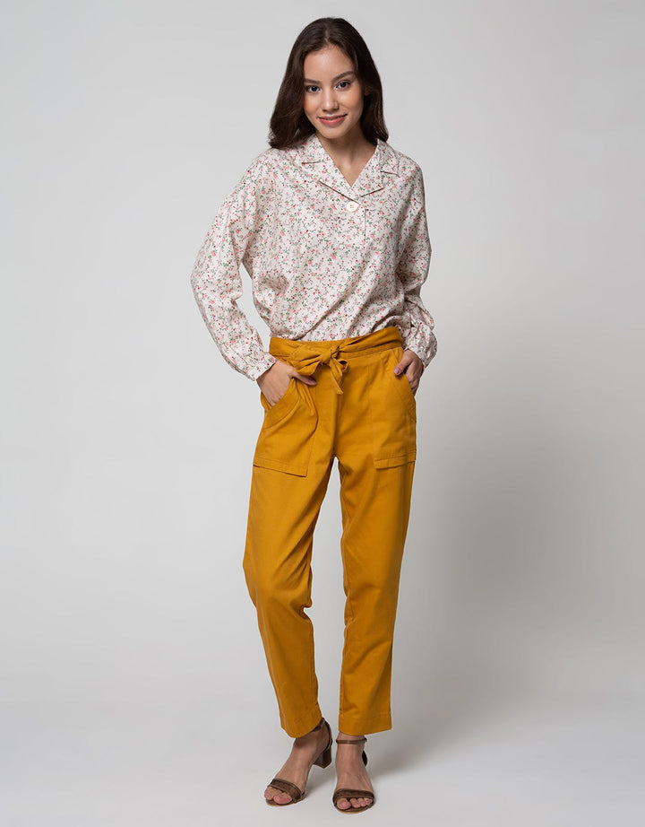 Details Long Pants With Cut Out Pocket And Belt