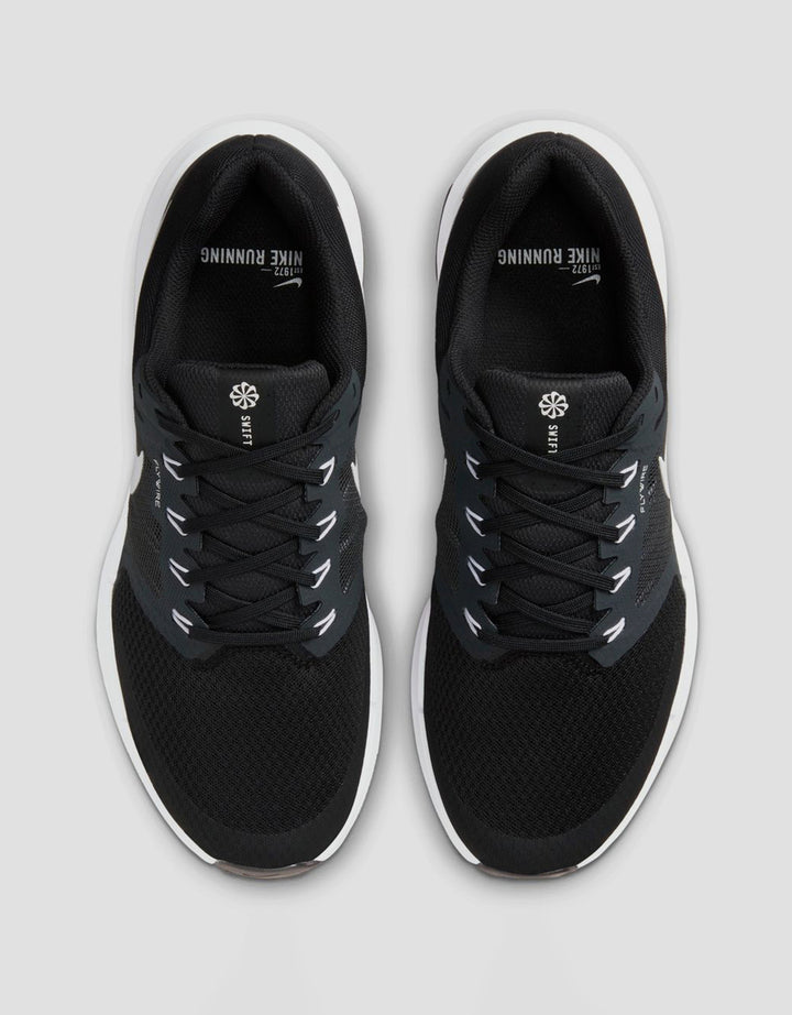 Nike Run Swift 3 Sepatu Pria