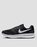 Nike Run Swift 3 Sepatu Pria
