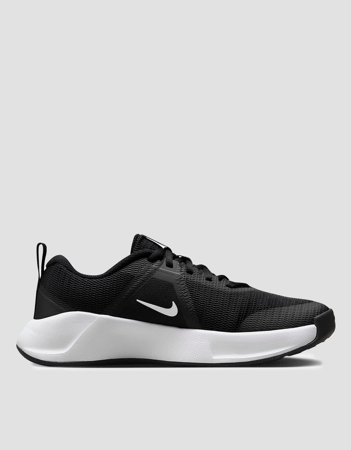 Nike MC Trainer 3 Sepatu Wanita