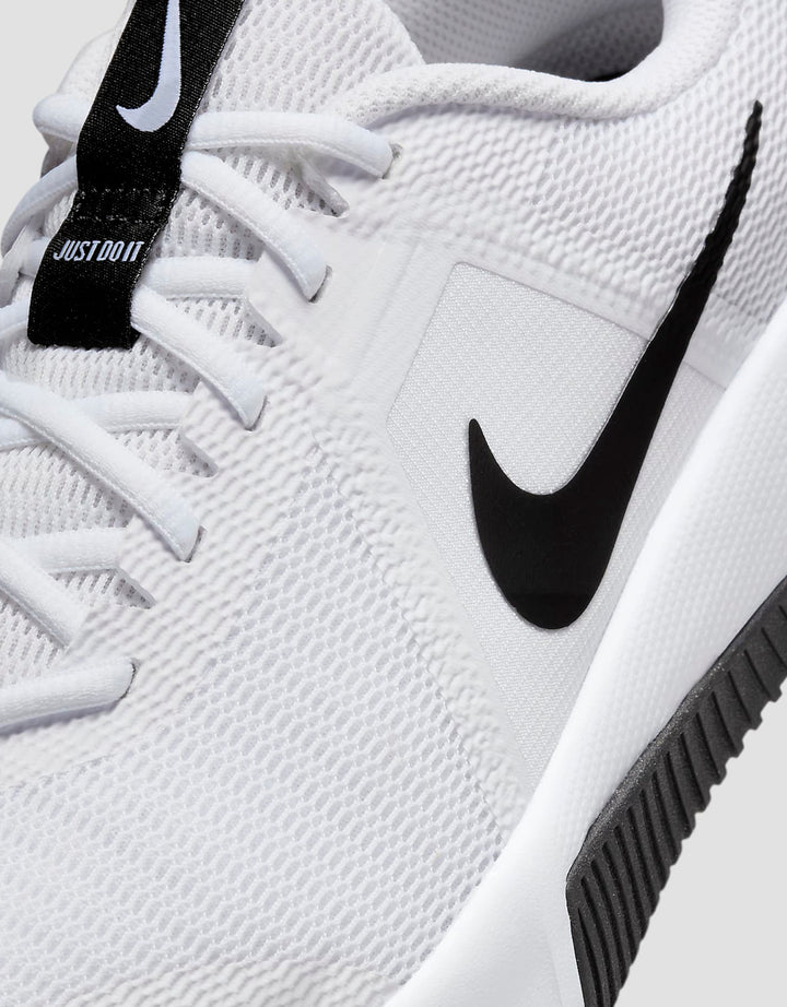 Nike MC Trainer 3 FQ1831-100 Sepatu Pria