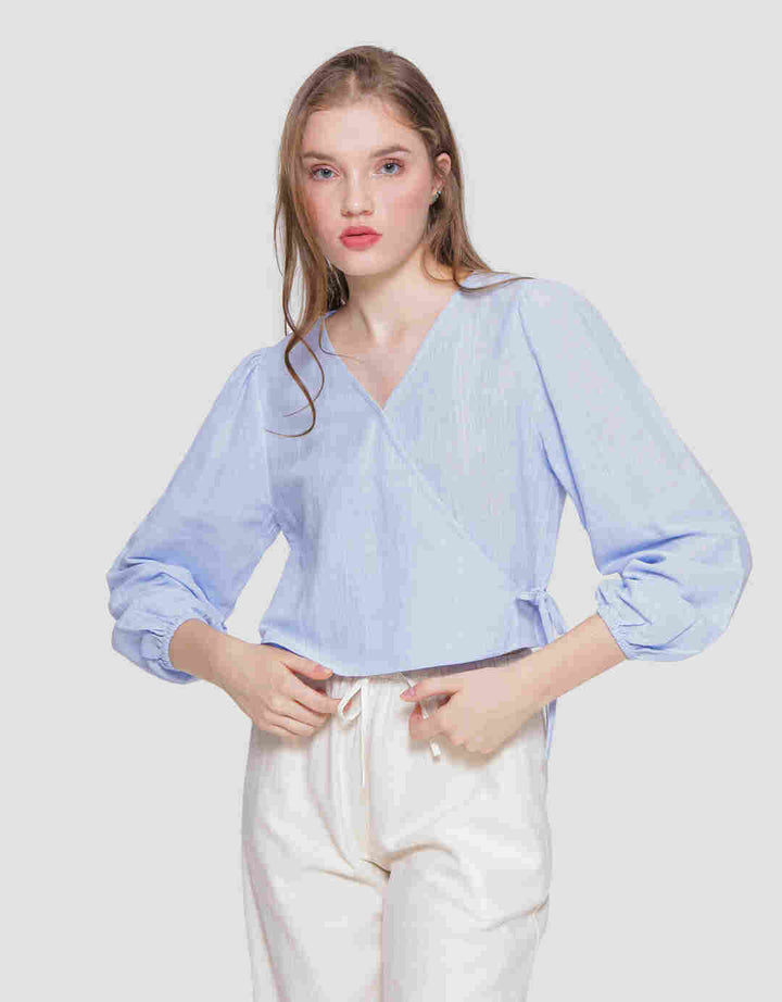 Nevada Wrapped Kemeja Lengan Panjang Wanita