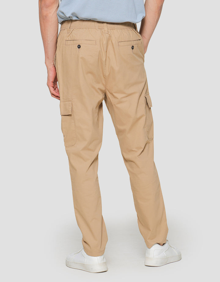 Suko Celana Panjang Relax Semi Cargo Fit Pria