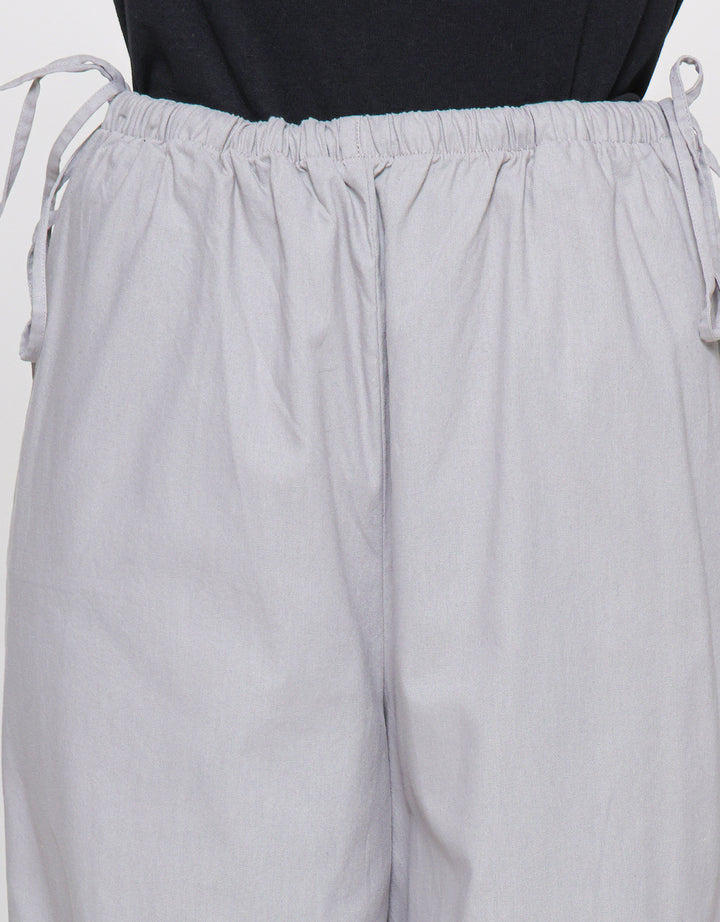 Suko Celana Panjang Relax Wanita