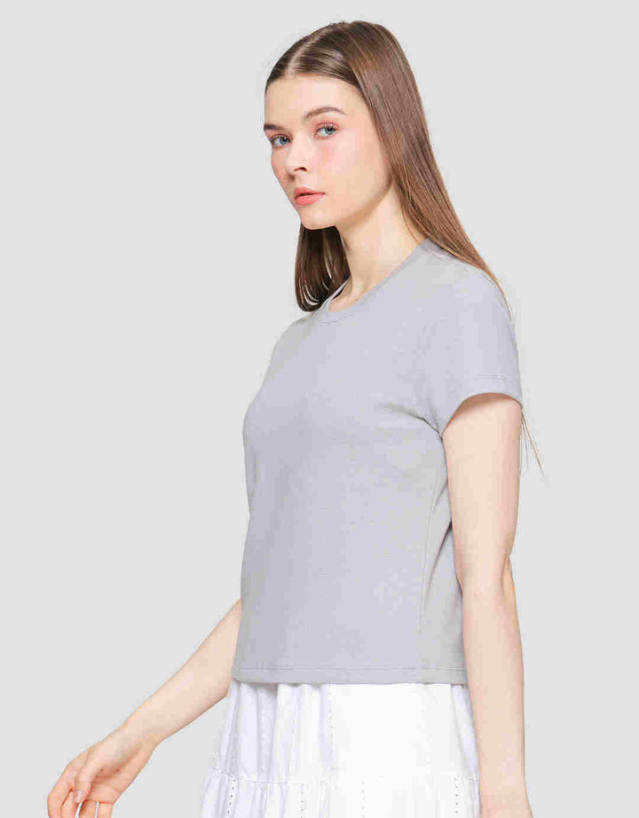 Suko Crop Round Women's Casual T-Shirt
