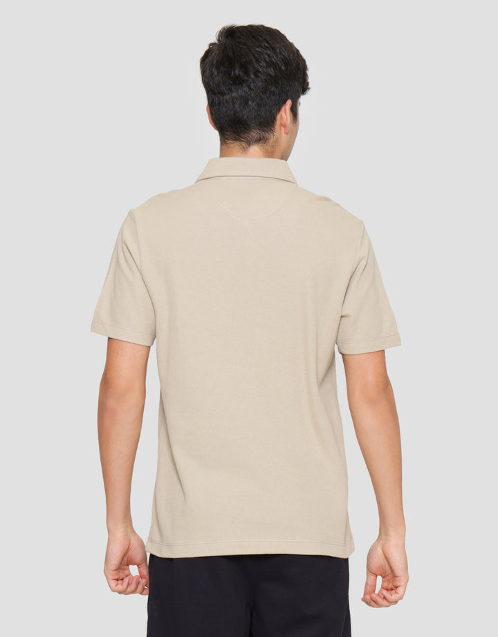 Cole Texture Baverly Fit Kaus Kerah Pria