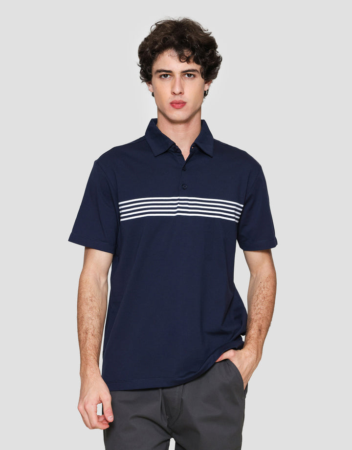 Cole Line Chest Stripe Kaus Kerah Pria