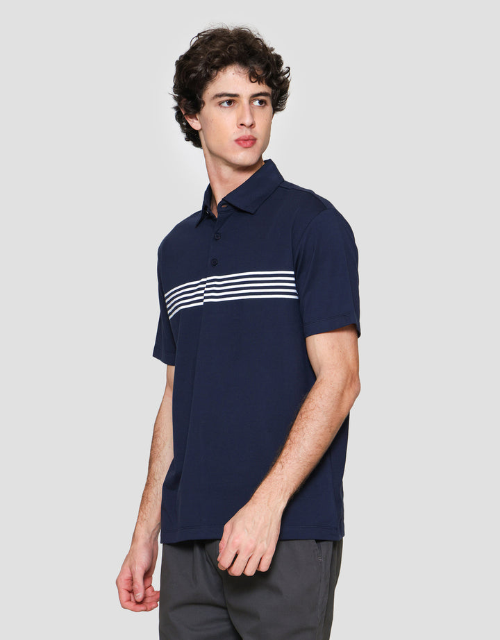 Cole Line Chest Stripe Kaus Kerah Pria