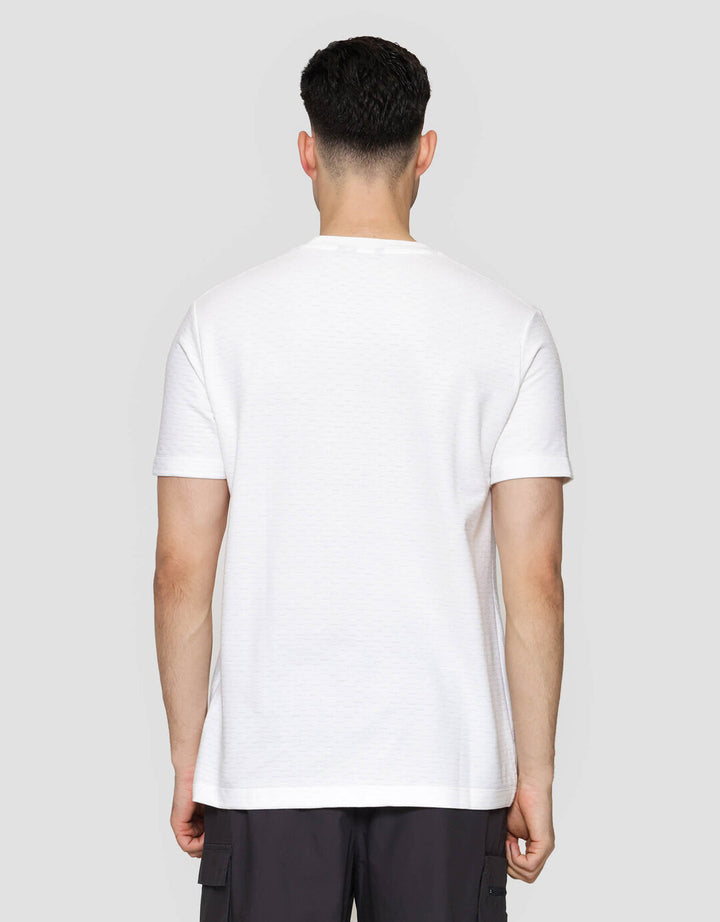 Cole Repeat Text Solid Kaos Casual Pria