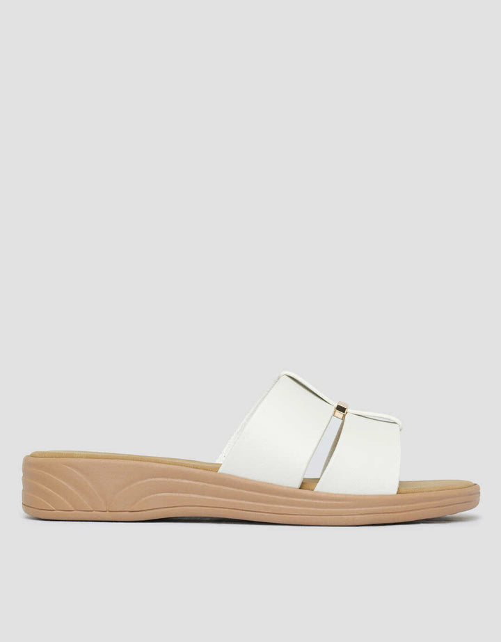 St. Yves Jvmily Simply Sandal Slipper Wanita