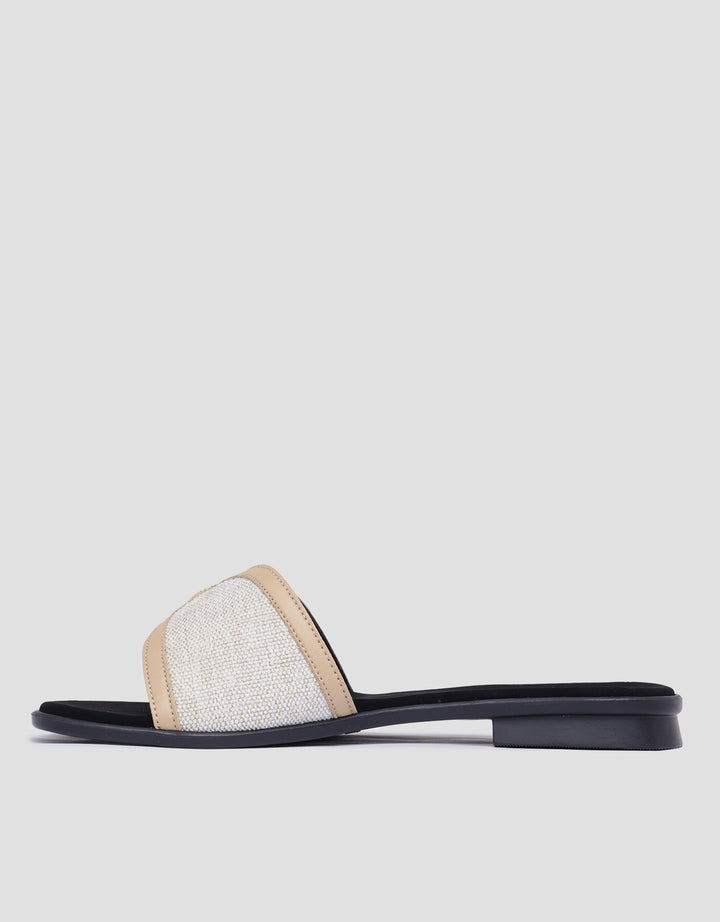 Connexion Buckle Sandal Slipper Wanita