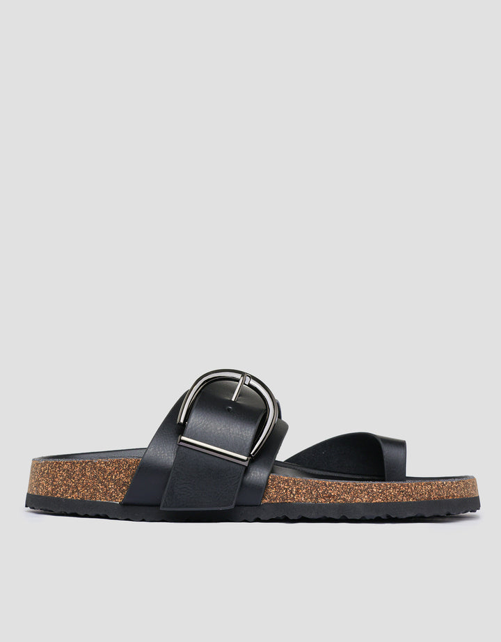 Nevada Buckle Sandal Slipper Wanita