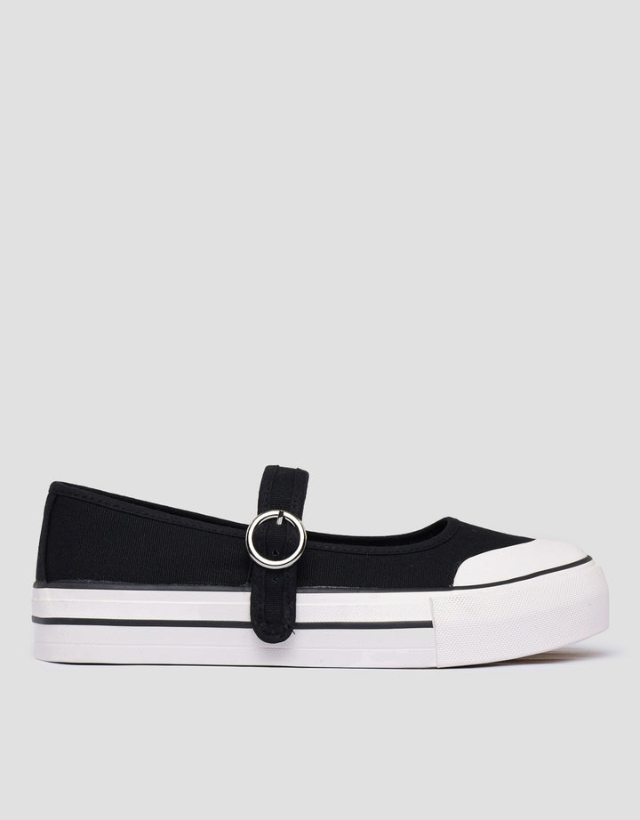 Nevada Sepatu Slip On Wanita