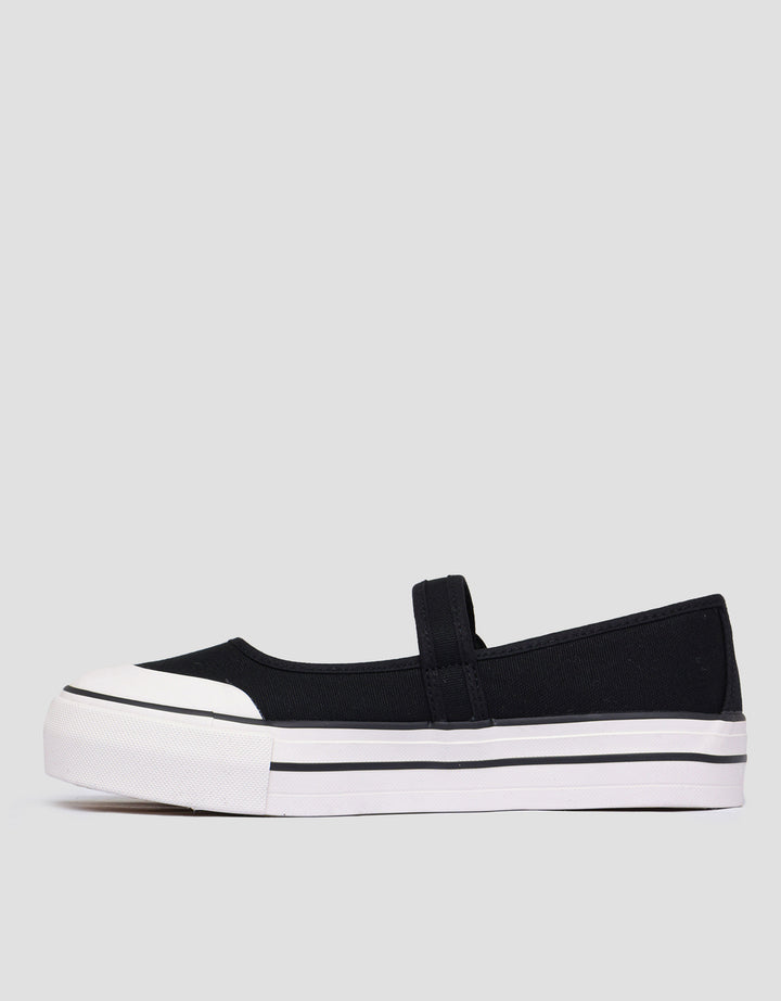 Nevada Sepatu Slip On Wanita