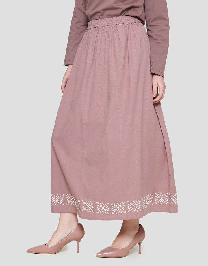Annisa Maxi Skirt A-Line Skirt With Bottom Embro