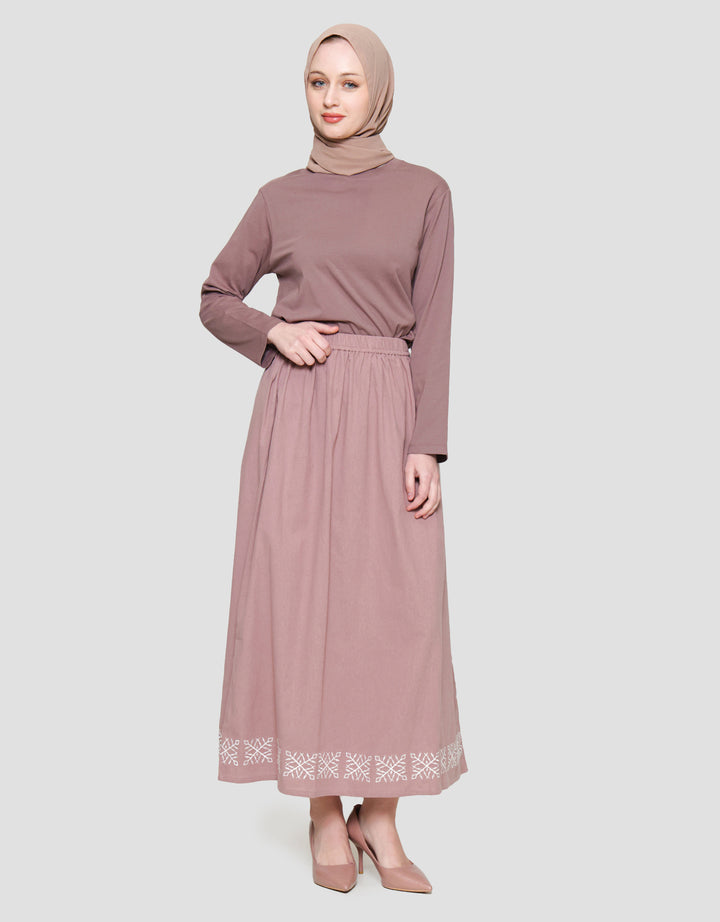 Annisa Maxi Skirt A-Line Skirt With Bottom Embro