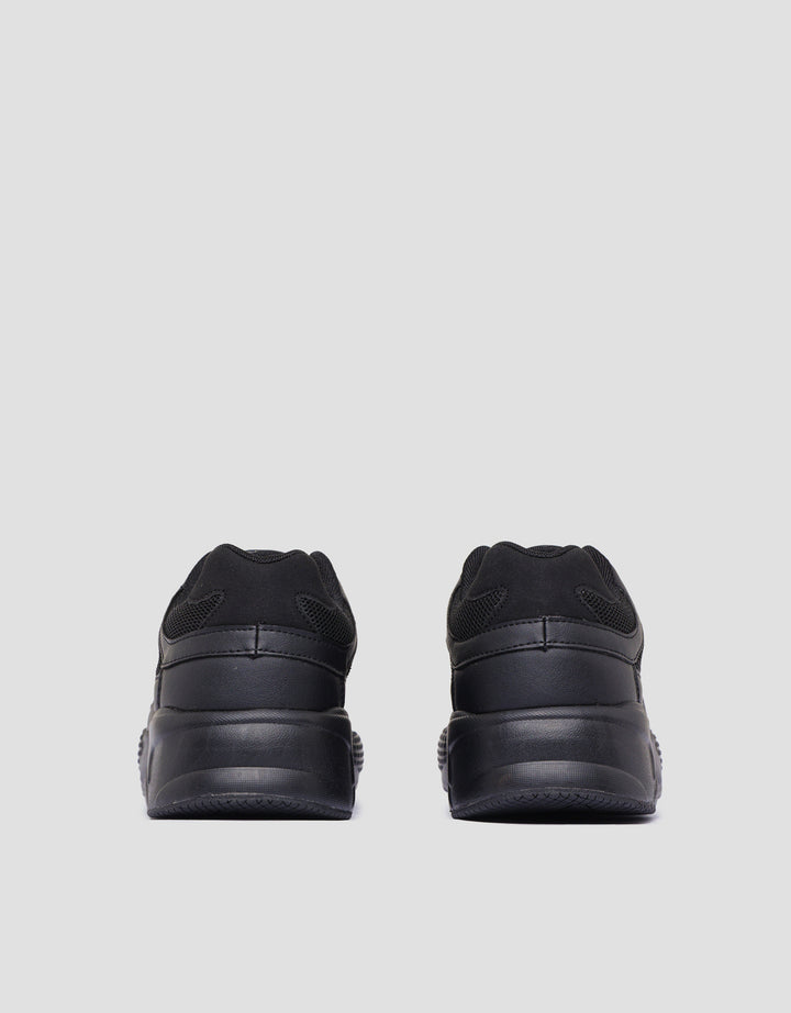 Nevada Sepatu Sneaker Pria