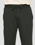 Nevada Knit Basic With Overlock Side Seam Celana Jogger Pria