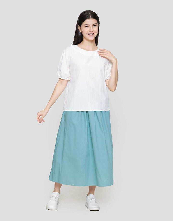 Suko Kerah Bulat Lengan Pendek Blouse Wanita