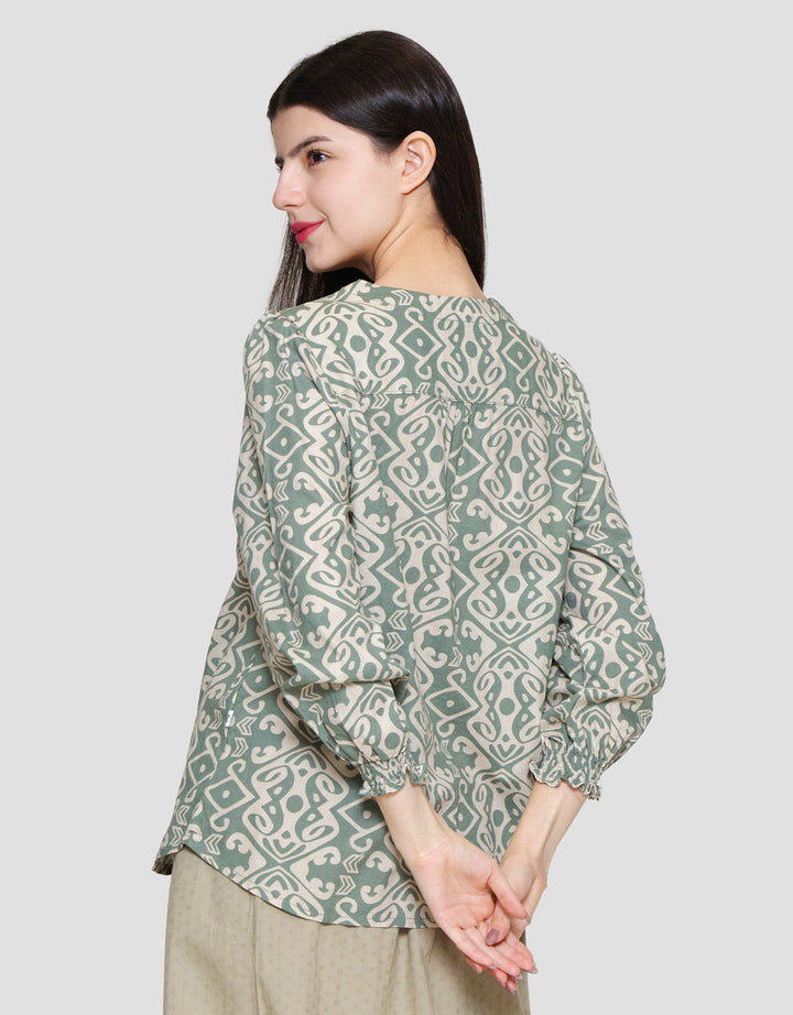 Expand Mollca Blouse Wanita