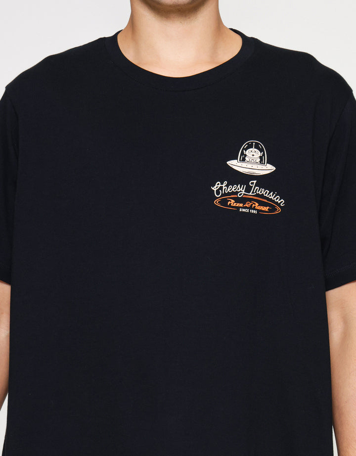 Aos Disney Theme The Boy Next Doors Alien Preapare Kaos Pria