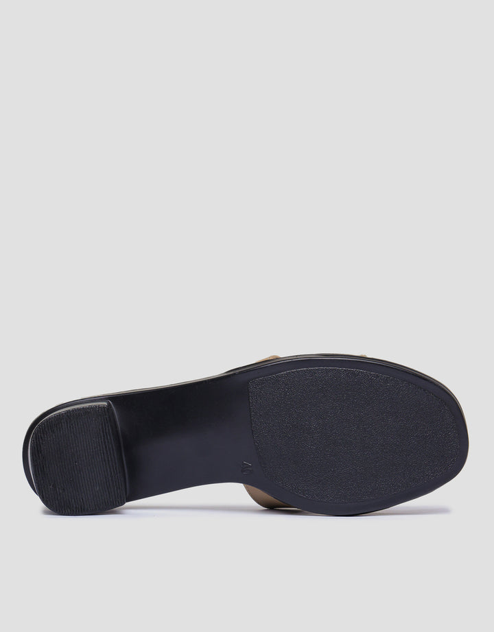 Connexion Casual Sandal Slipper Wanita