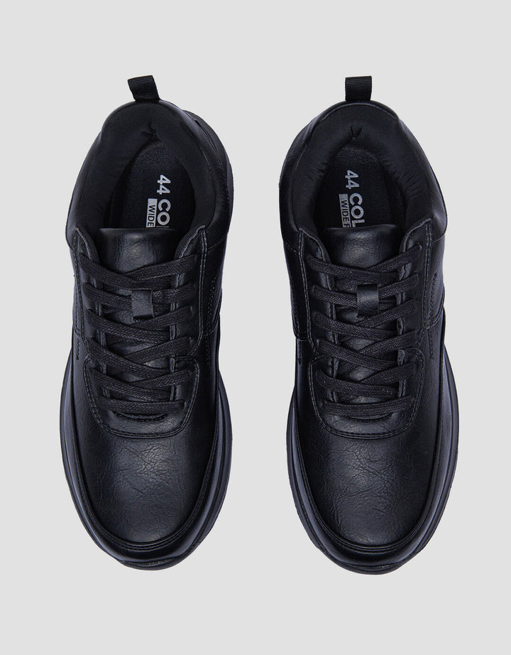 Cole Casual Sepatu Sneakers Pria