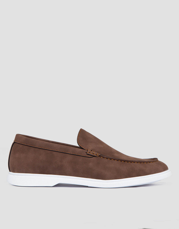 Cole Sepatu Loafer Pria