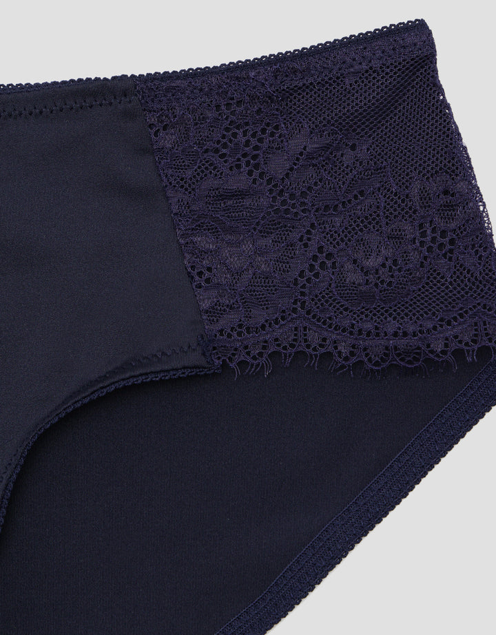 St. Yves Midi Lace Celana Dalam Wanita