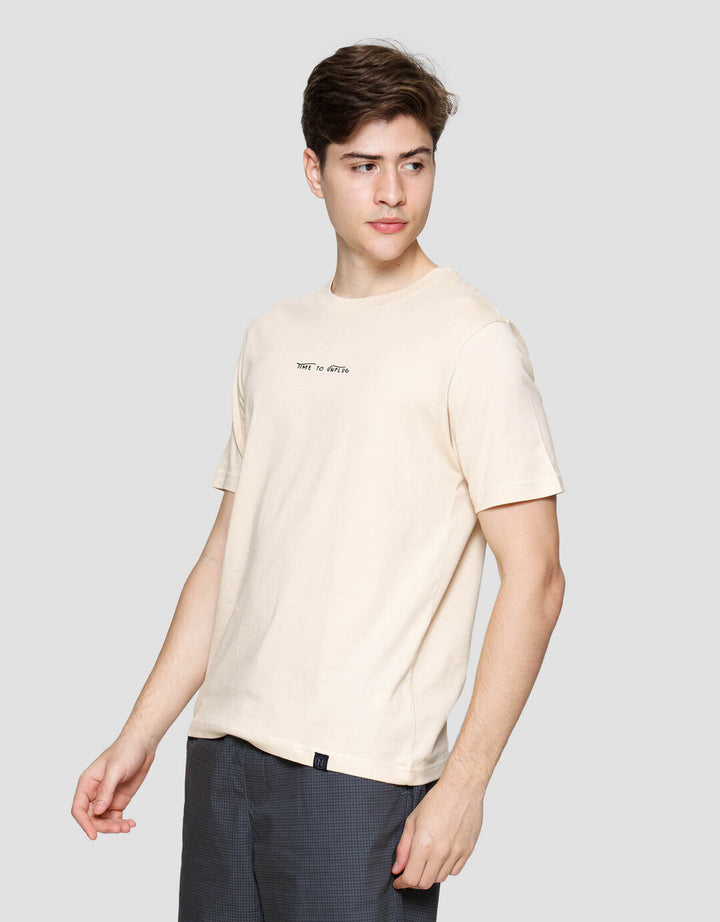 Nevada Print Hd - Time To Unplug Kaos Lengan Pendek Pria