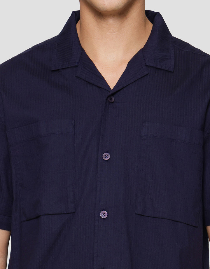 Cole Stripe Camp Colar 2 Pocket Kemeja Lengan Pendek Pria