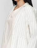 St. Yves Stripes Linen Casual Blazer Wanita