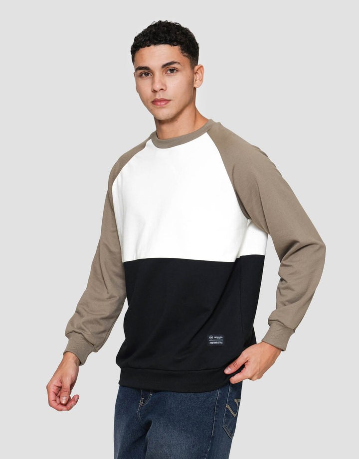 Nevada Cut And Sewn Mix Colors Sweater Pria