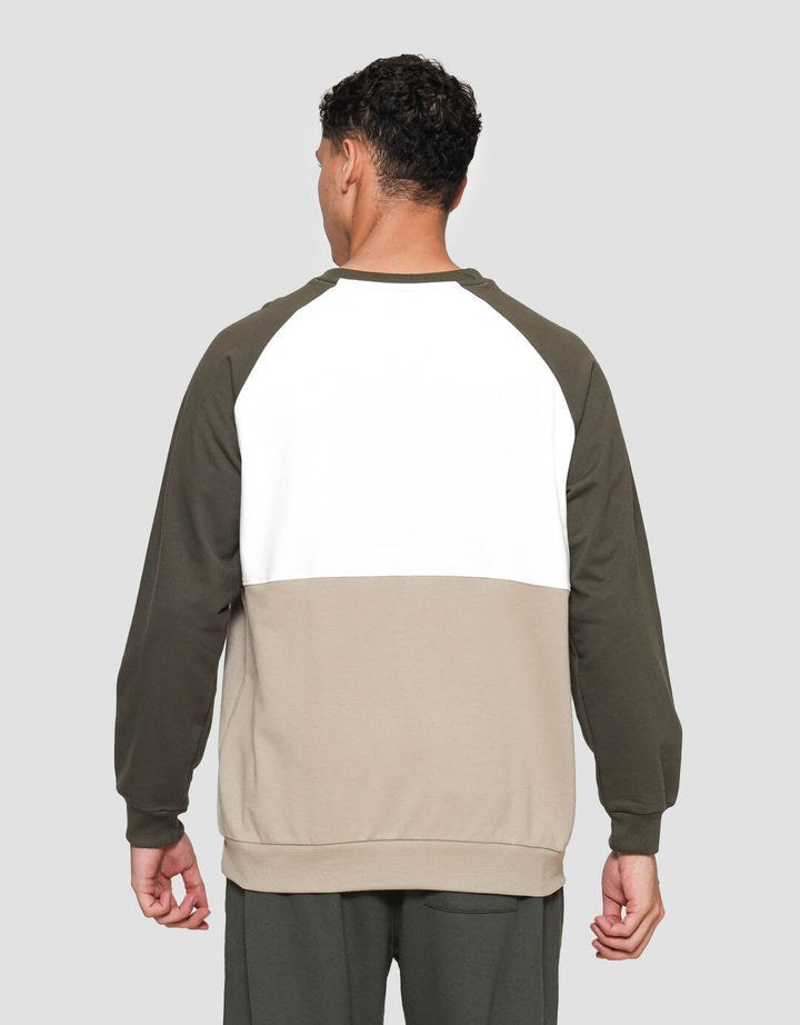 Nevada Cut And Sewn Mix Colors Sweater Pria