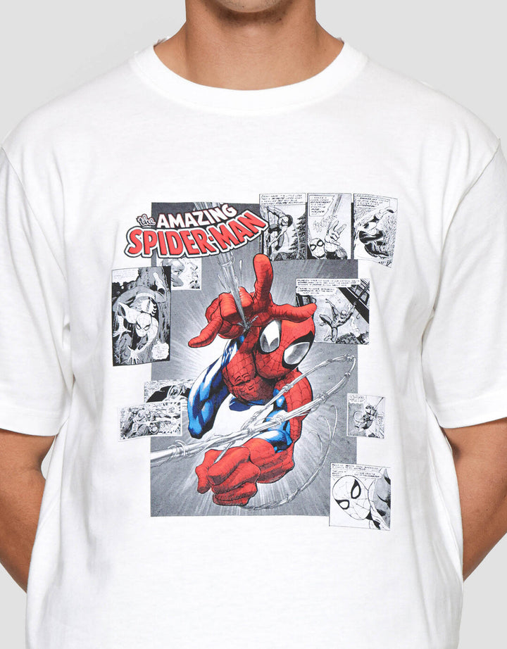 Marvel Amazing Spiderman Flying Kaos Pria