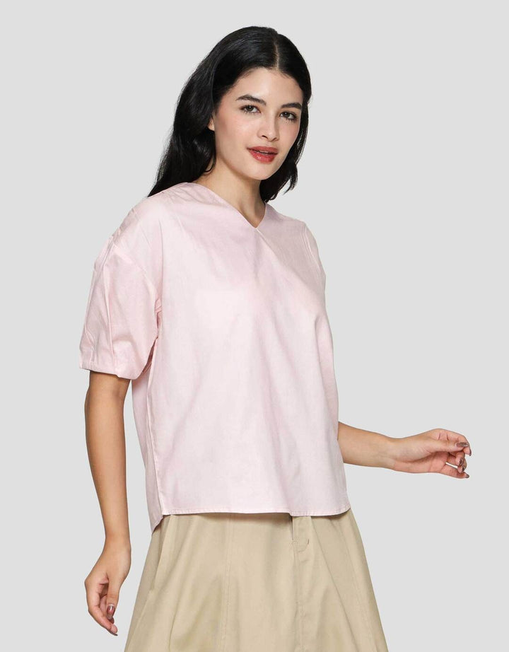 Connexion Pleats Hand V-Neck Blouse Wanita