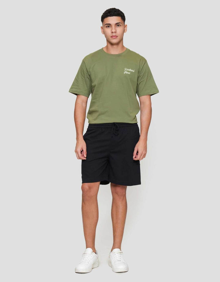 Nevada Knit Baggy Fit Horizontal Side Pocket Celana Pendek Pria